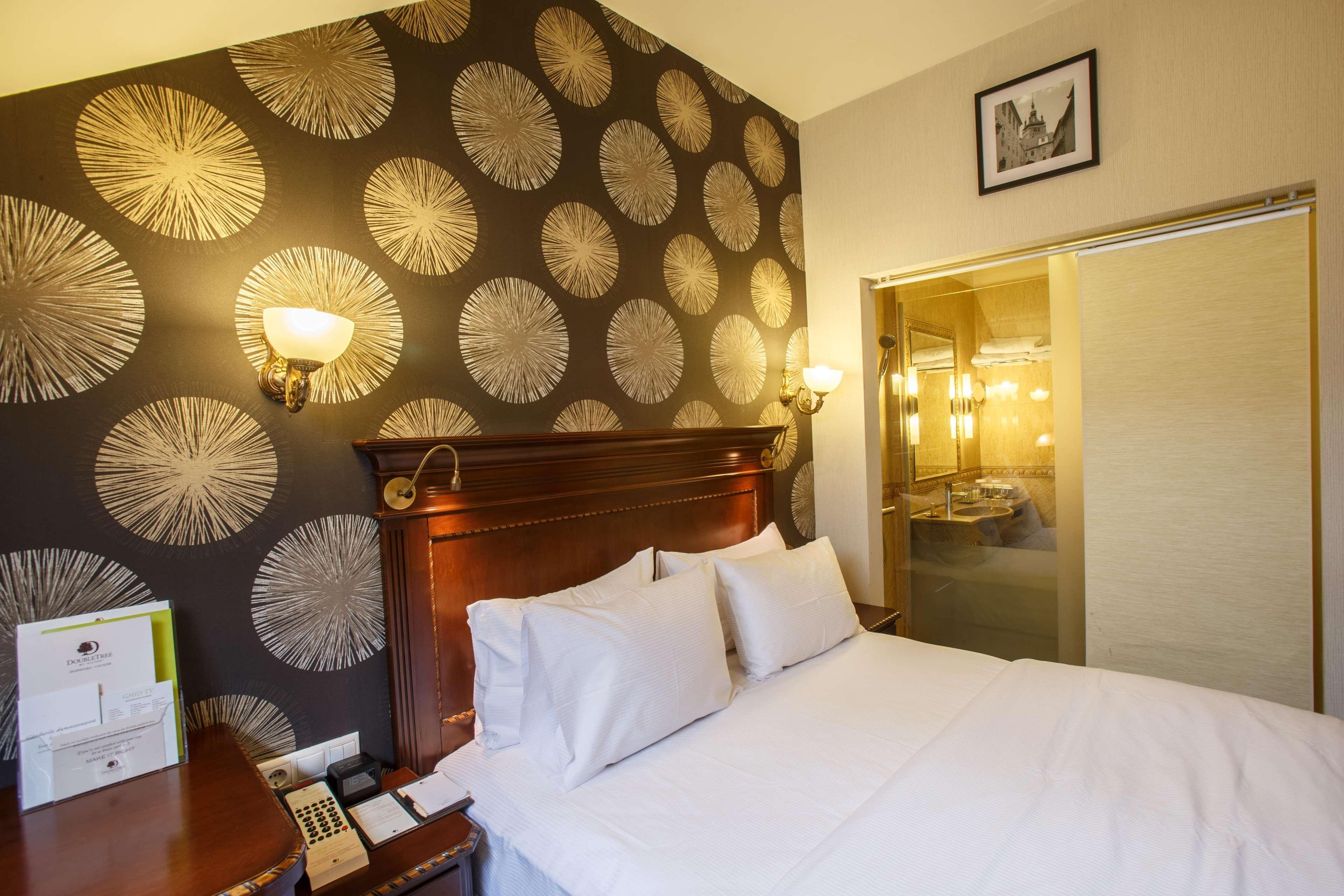 Doubletree By Hilton Hotel Sighisoara - Cavaler מראה חיצוני תמונה