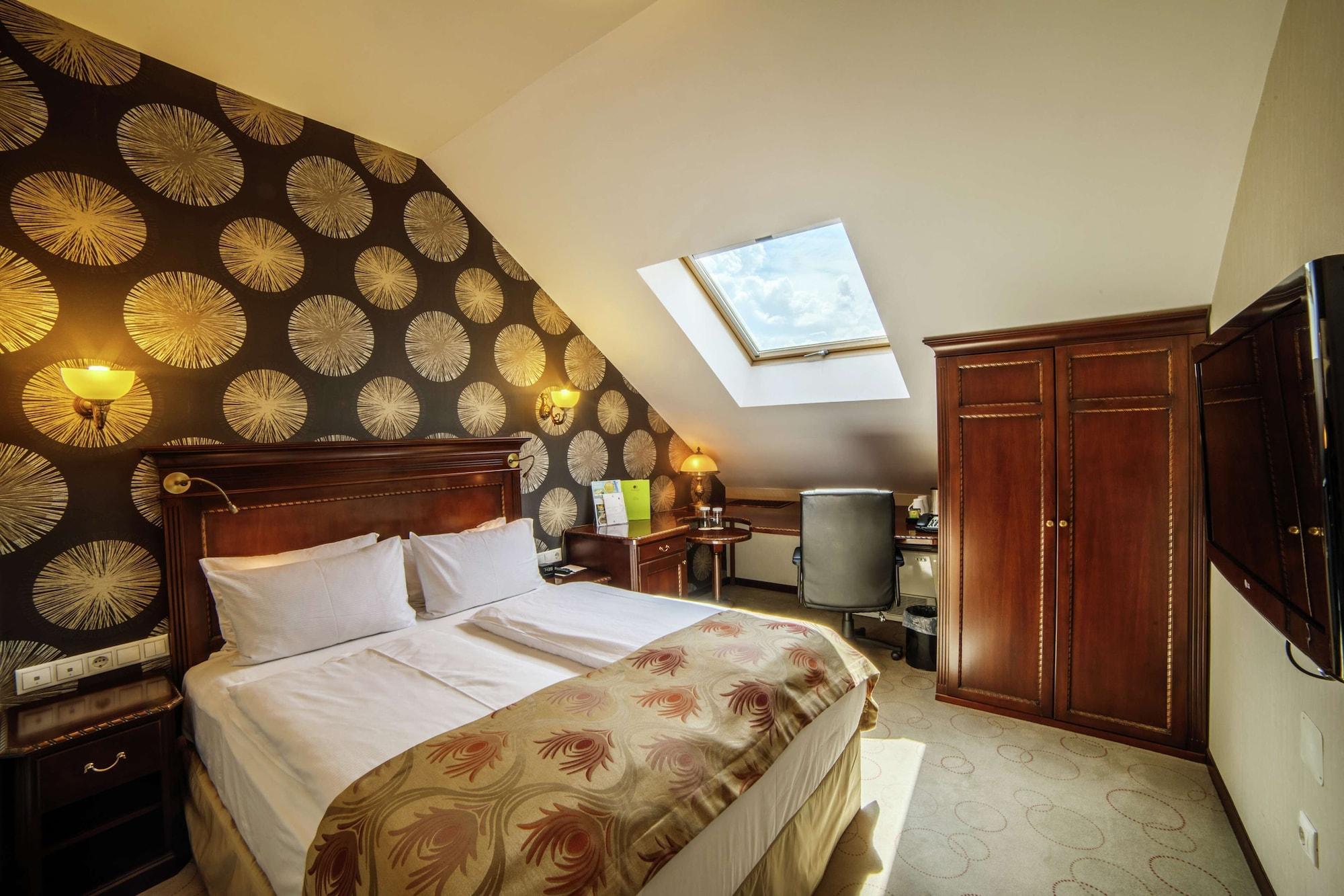 Doubletree By Hilton Hotel Sighisoara - Cavaler מראה חיצוני תמונה
