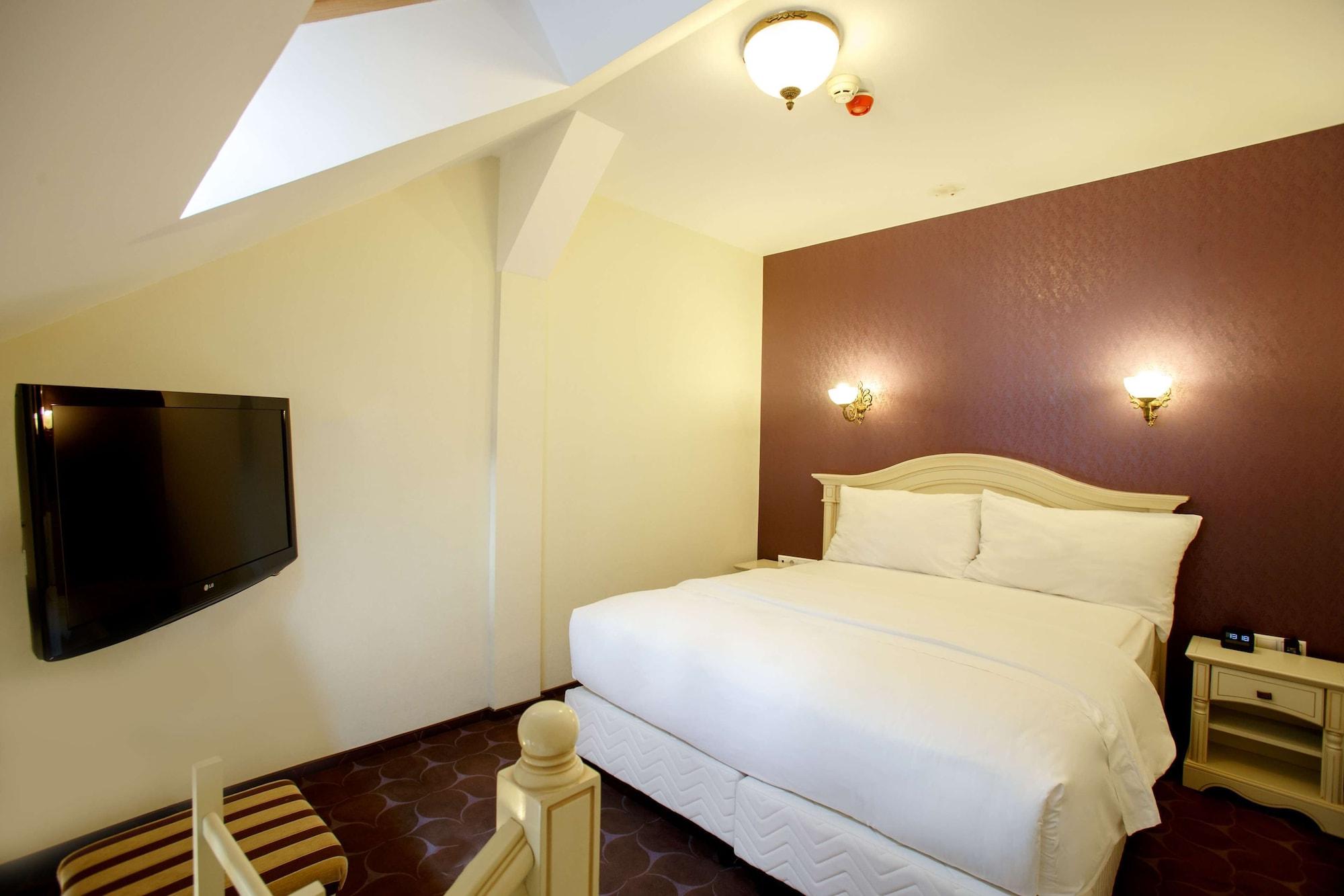 Doubletree By Hilton Hotel Sighisoara - Cavaler מראה חיצוני תמונה